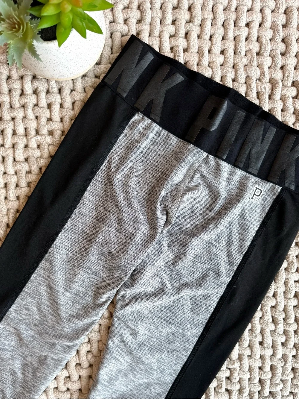 Victorias Secret | PINK Ultimate High Waist Leggings Black/Gray | X-Small
